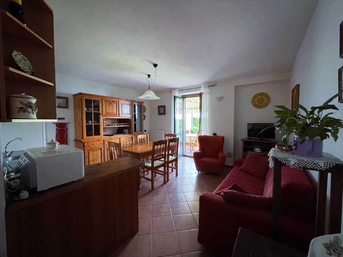 La Gioiosa Apartment With Garden Terrace Civenna Zewnętrze zdjęcie